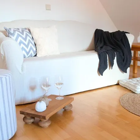 Weingut Winzerzimmer Rothschaedl *