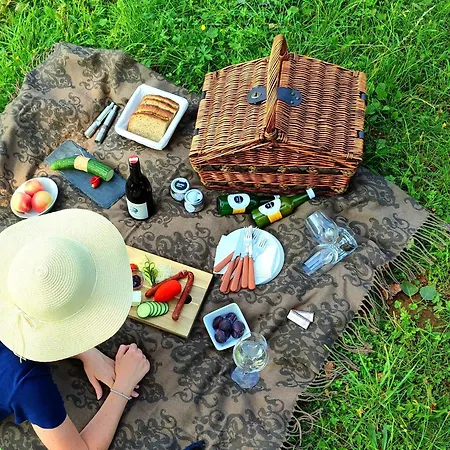 Weingut Winzerzimmer Rothschaedl * Leutschach