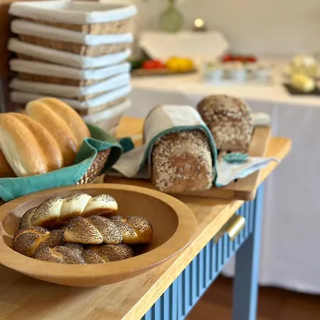 Weingut Winzerzimmer Rothschaedl