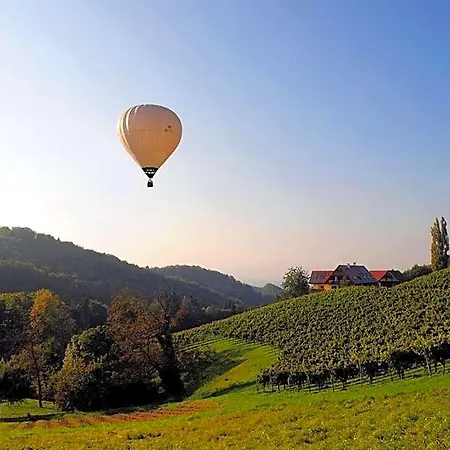 Weingut Winzerzimmer Rothschadl * Leutschach