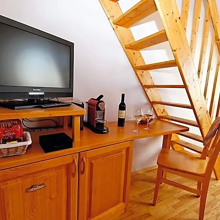 Weingut Winzerzimmer Rothschadl Hotel Leutschach