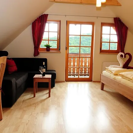 Hotel Weingut Winzerzimmer Rothschadl Leutschach