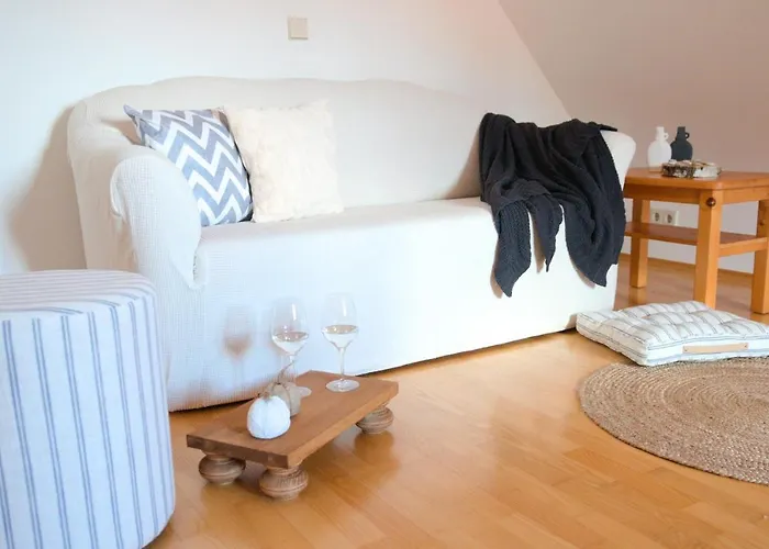 Weingut Winzerzimmer Rothschaedl *