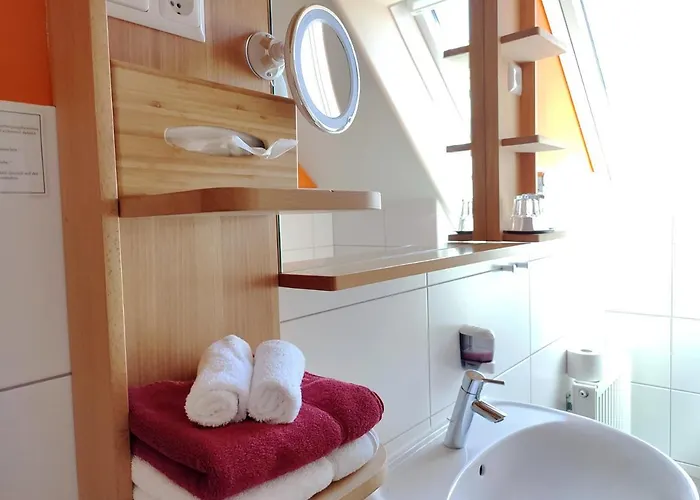 Weingut Winzerzimmer Rothschaedl Hotel *