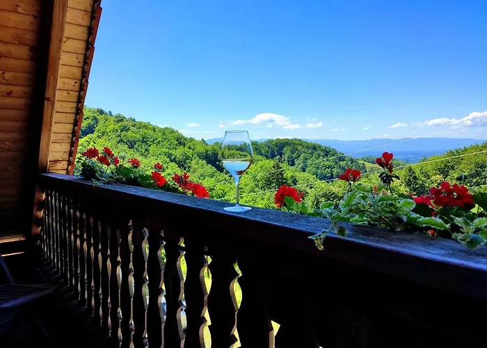 Weingut Winzerzimmer Rothschaedl Hotel Leutschach