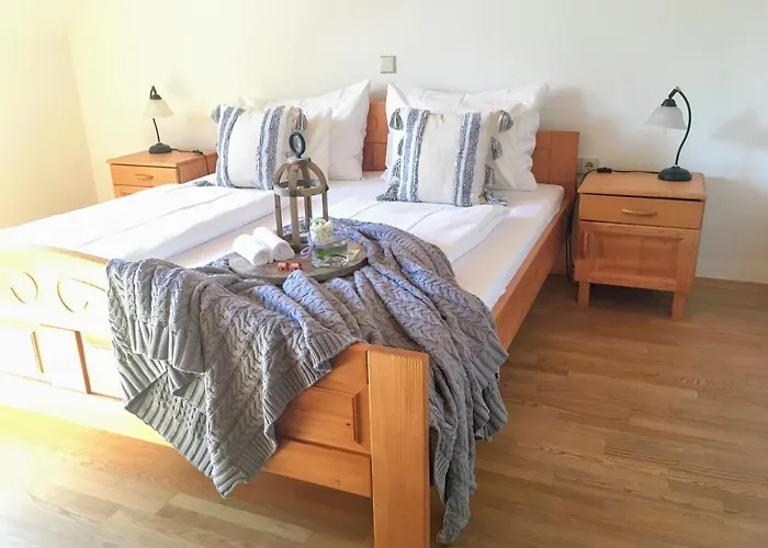 Weingut Winzerzimmer Rothschaedl *