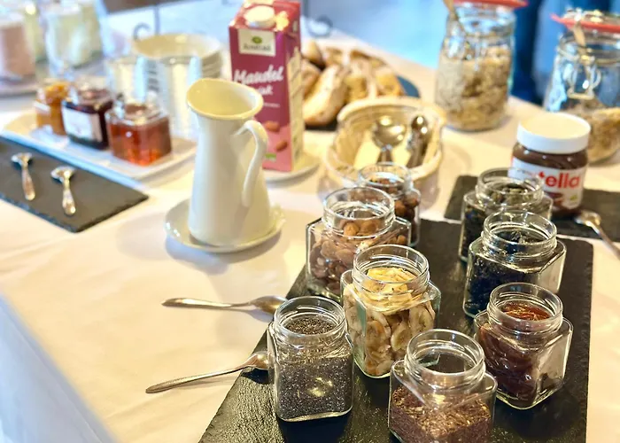 Hotel Weingut Winzerzimmer Rothschaedl