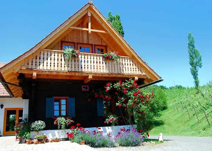 Weingut Winzerzimmer Rothschaedl Hotel Leutschach